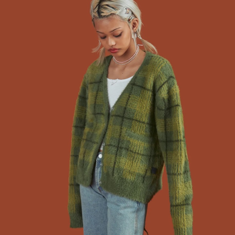 UNIF fuzzy plaid sweater v neck cardigan plaid green yellow Medium